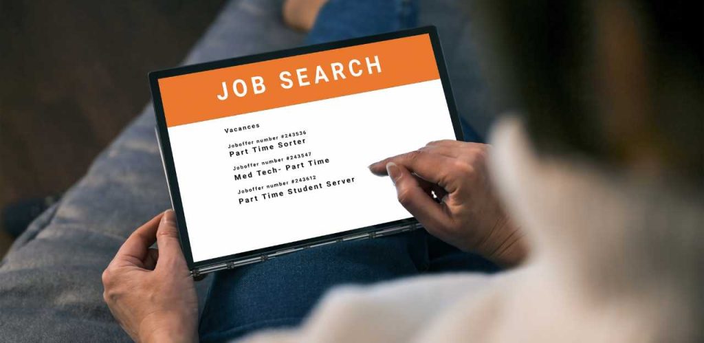 Candidature spontanée pour un job d'été : guides et conseils